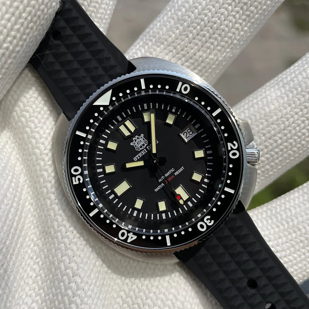 STEELDIVE Men’s NH35 Automatic Watch