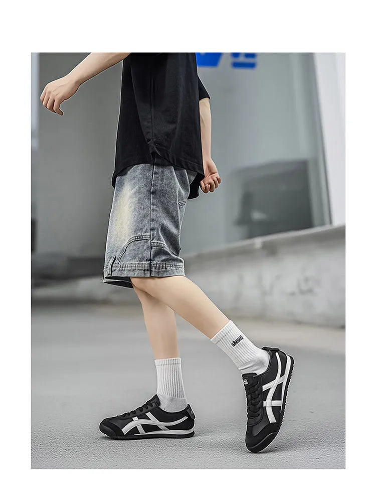 Men’s Striped Low-Top Lace-Up Sneakers