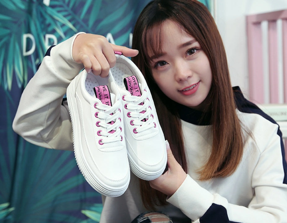 Women’s Canvas Shoes