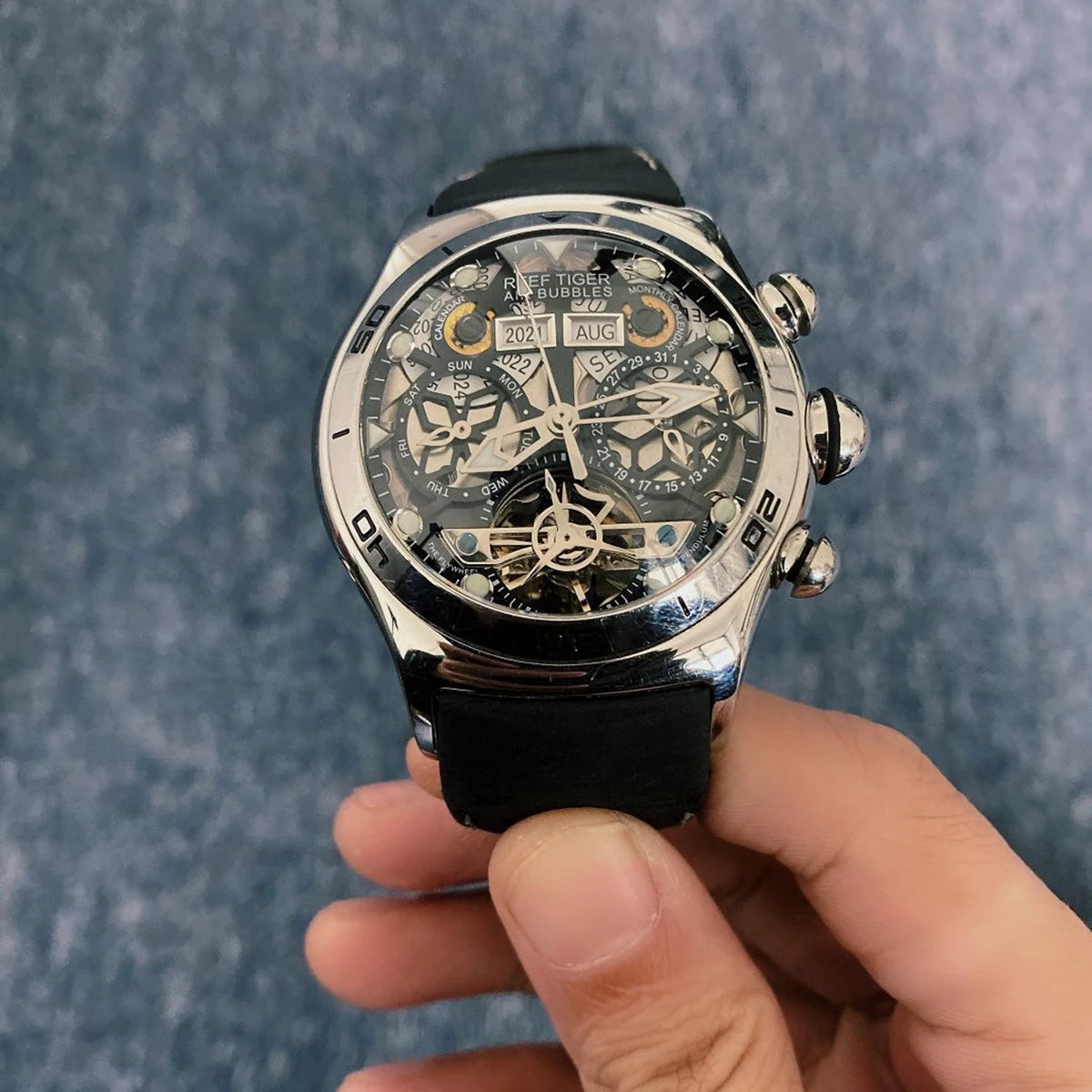 Reef Tiger Men’s Automatic Watch with Leather Band