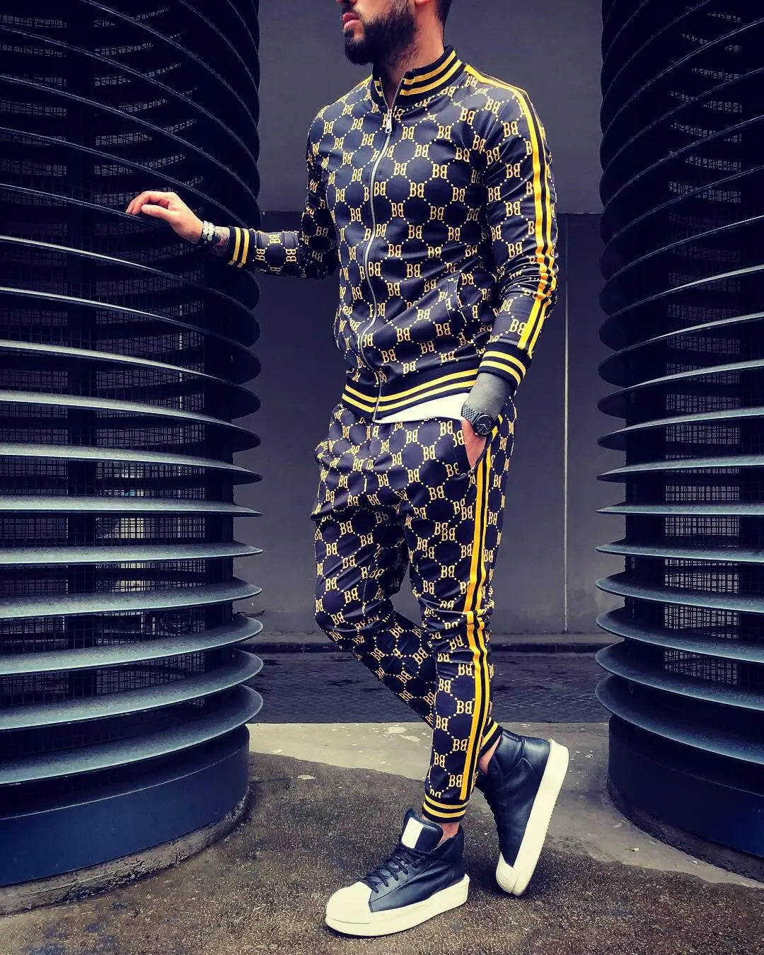 Men’s Autumn Sweatsuit Set